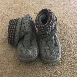 Charcoal grey crochet Ugg boots